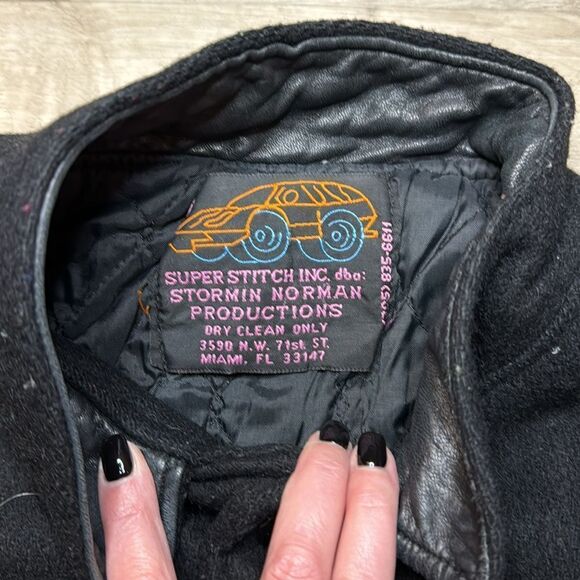 - Movie Jacket. Home Alone 2. Vintage Leather Bomber Jacket. XL. - Picture 6 of 11